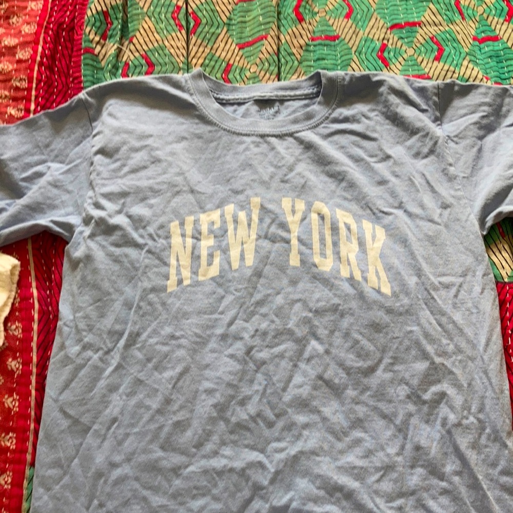 Brandy Melville New york shirt